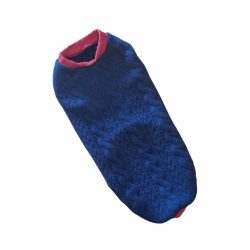 kd-kotott-pulcsi-sotetkek-tacsko